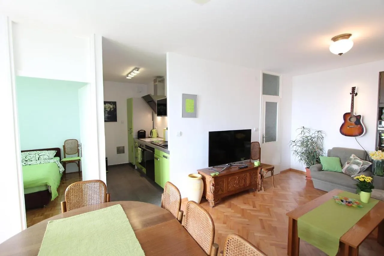 Apartment Elia Rovinj
